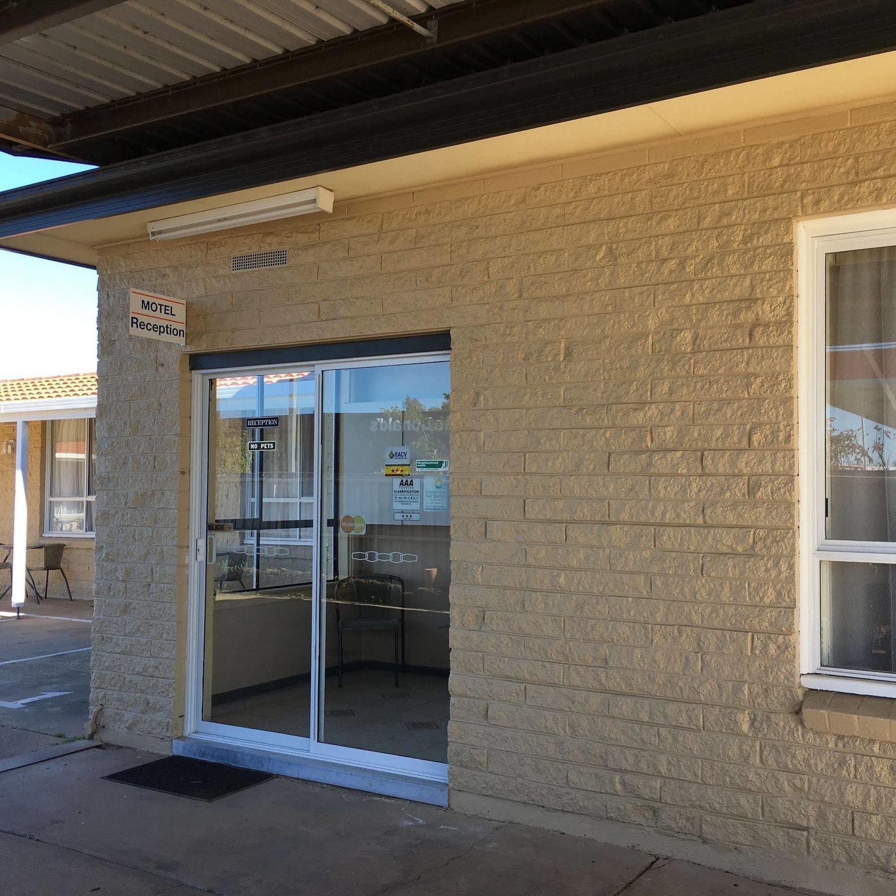Motel Yarrawonga Bagian luar foto