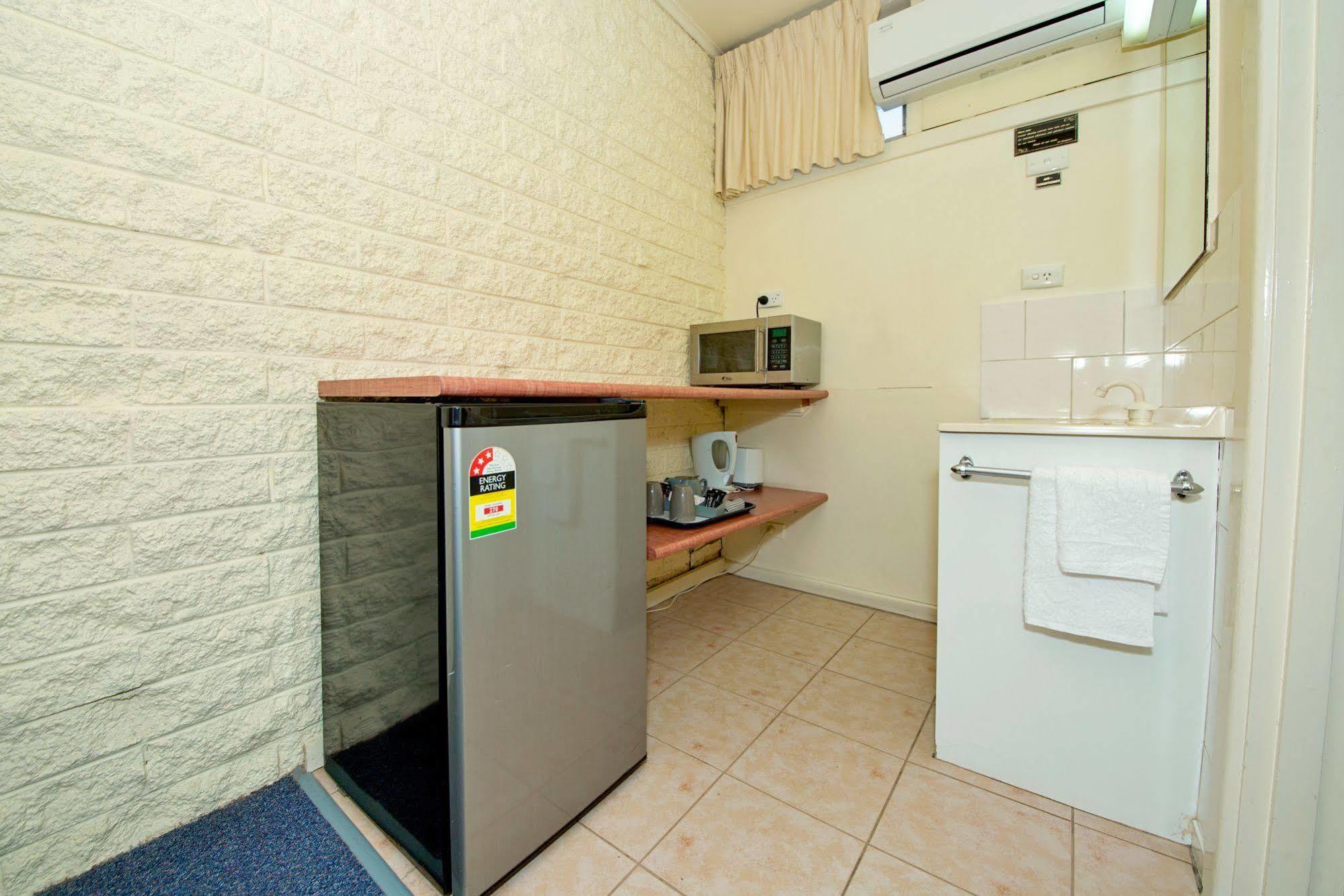 Motel Yarrawonga Bagian luar foto