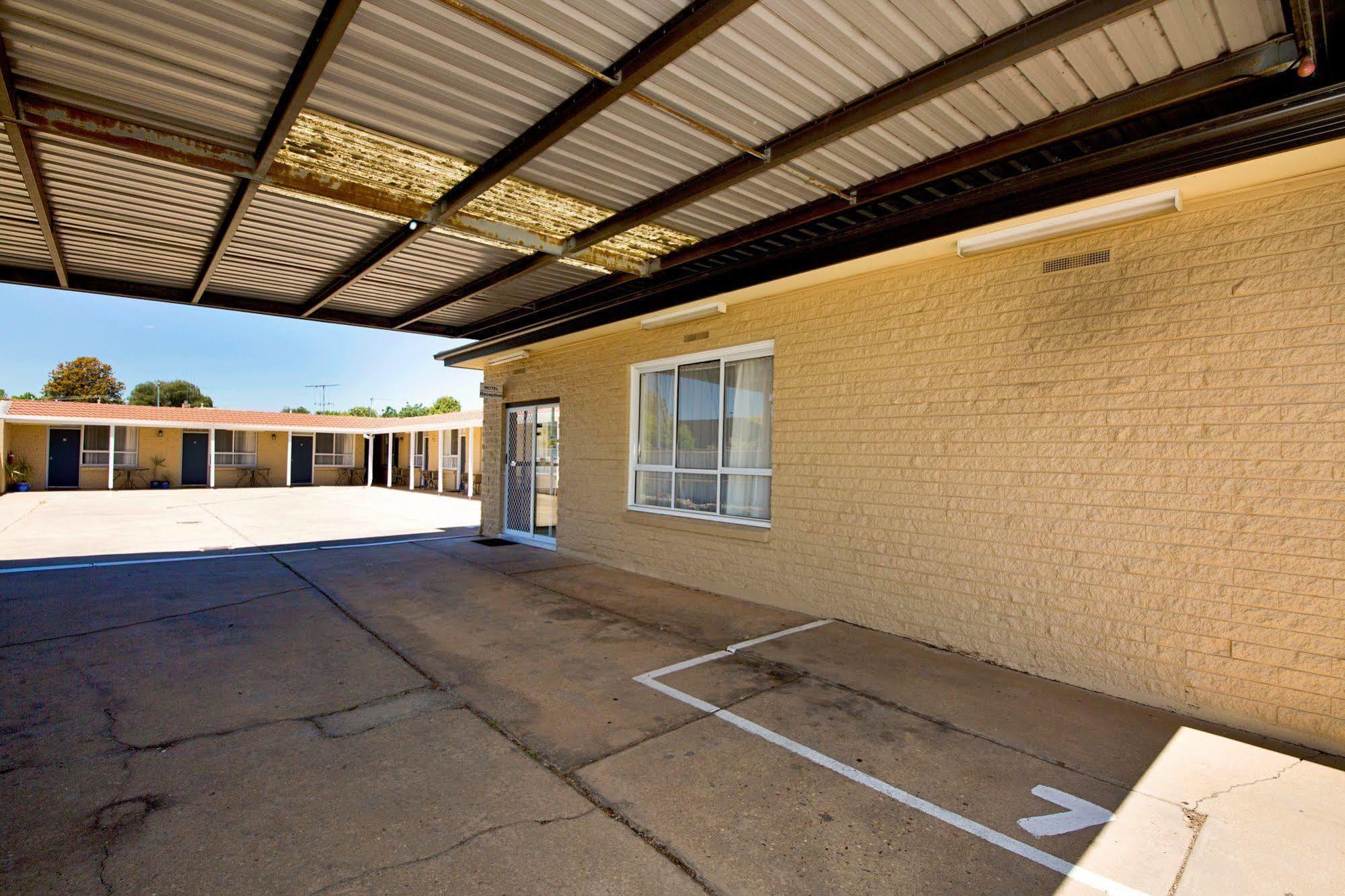 Motel Yarrawonga Bagian luar foto